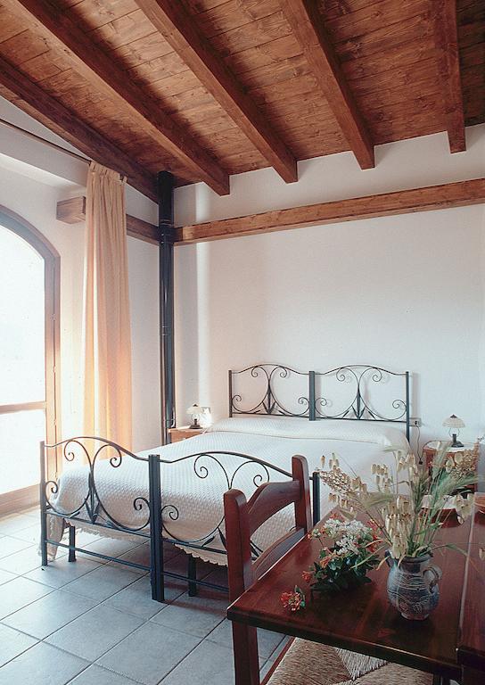 Turismo Rurale La Miniera Fiorita Arbus Habitación foto